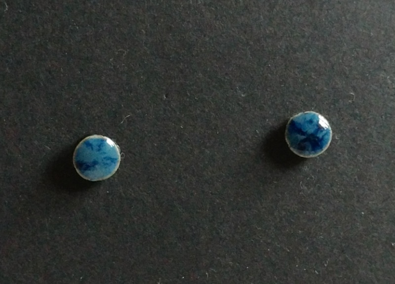 kleine runde blaue Keramikohrstecker 5 mm
