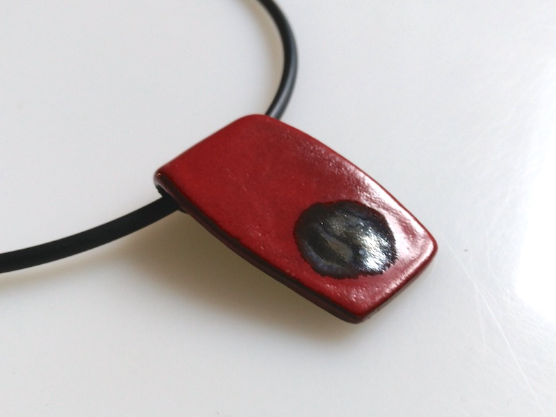 Keramikkette - gebogen, Silberspiegel Keramikkette - gebogen, Silberspiegel
