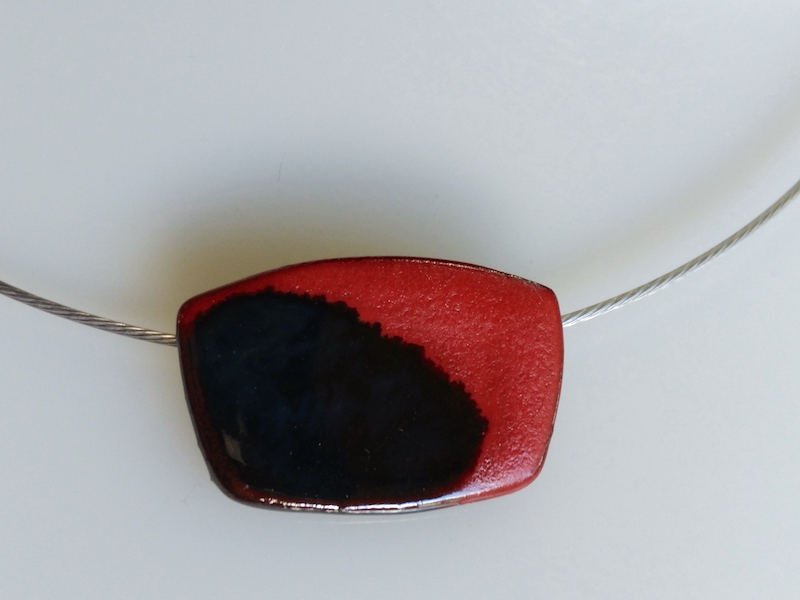 Keramik Kette - rot mit Edelstahlcollier