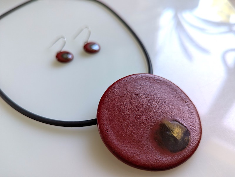 Set Keramik rot - Die Spiegelnde