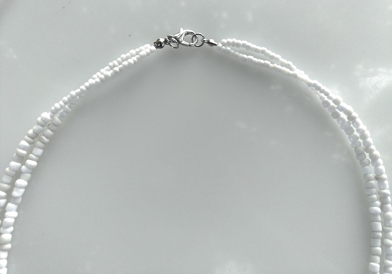 Keramik Kette - Perlmutt mit Perlen Keramik Kette - Perlmutt mit Perlen