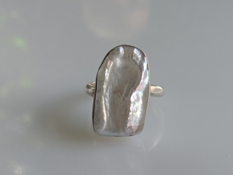 925er Silber Ring- mit "eckiger" Süßwasserperle