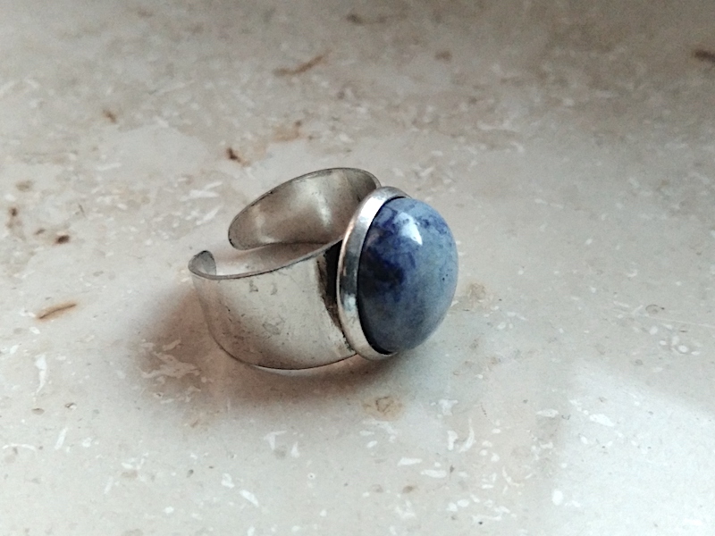 Keramik Ring - Jeans gefasst 