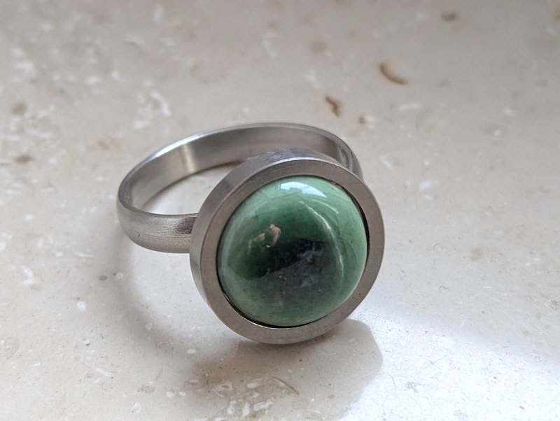 Keramik Ring - breit gefasst  grün