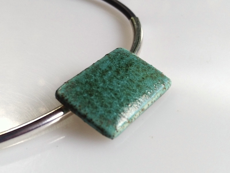 Keramik Kette - grün eckig Keramik Kette - grün eckig