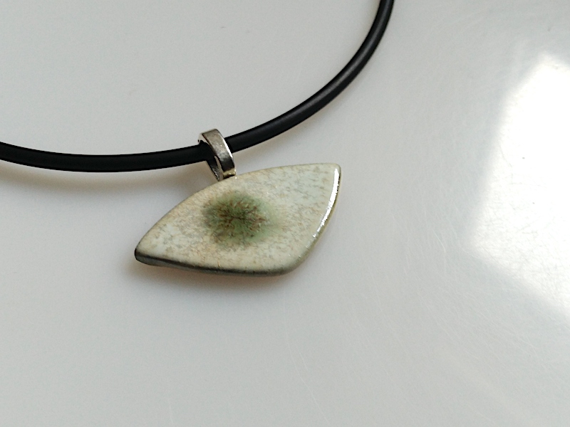 Keramik Kette - weiß Segel Keramik Kette - weiß Segel
