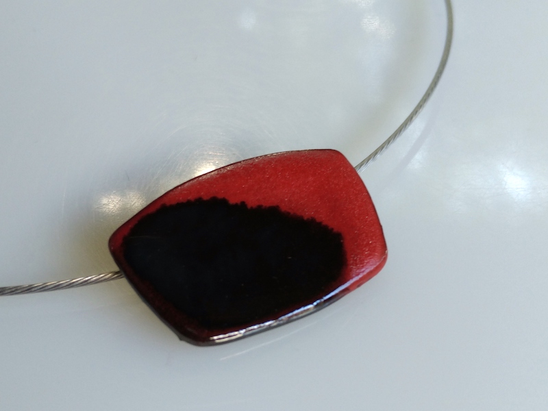 Keramik Kette - rot mit Edelstahlcollier