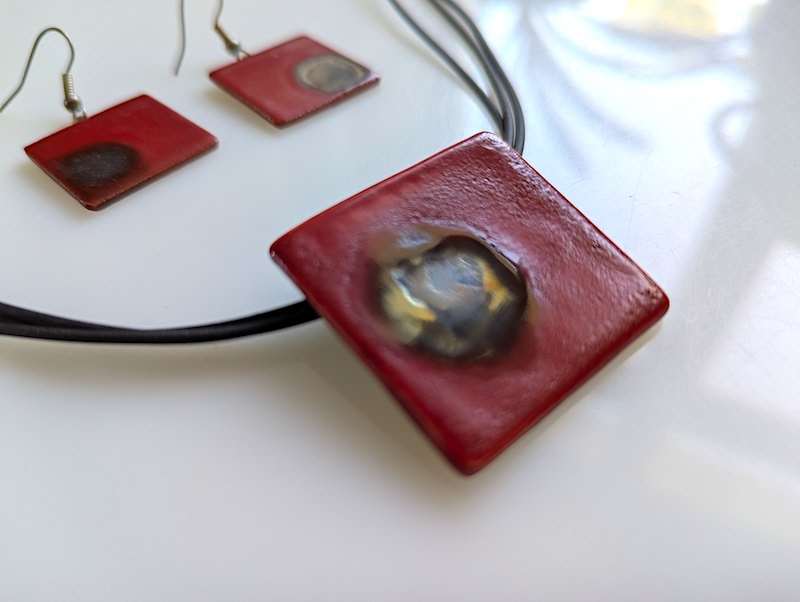 Set Keramik rot mit Silberspiegel