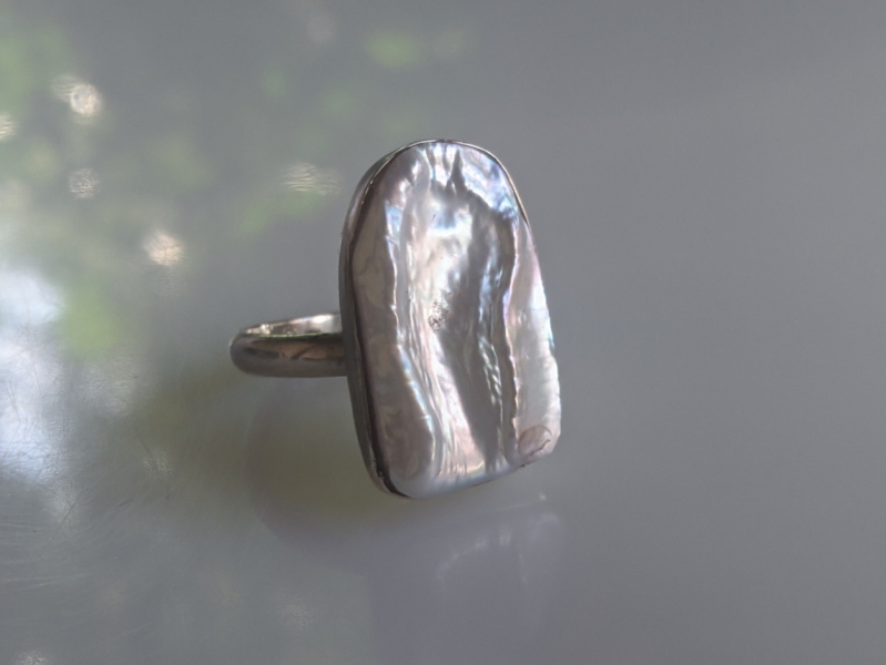 925er Silber Ring- mit "eckiger" Süßwasserperle