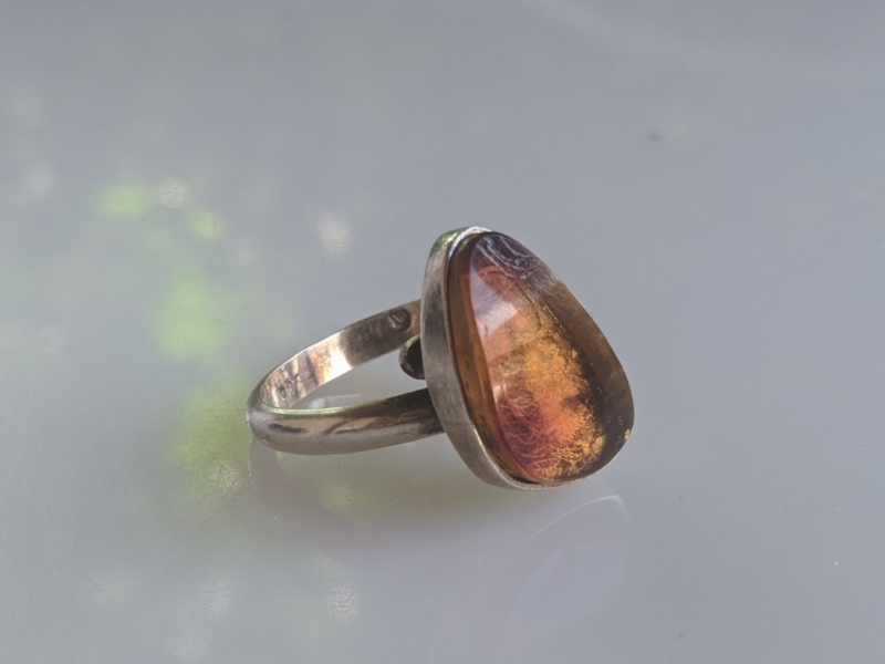 925er Silber Ring mit cognacfarbenem Bernstein- Besatz 