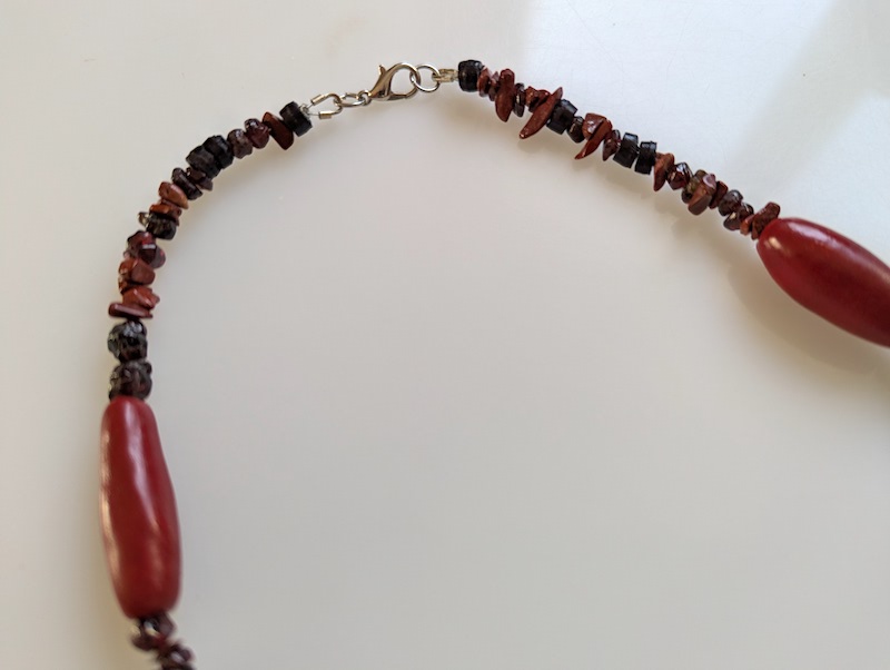 Keramik Collier - rot schwarzes Chaos 