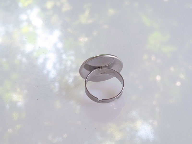 Edelstahlring mit Besatz aus Rosenholz 