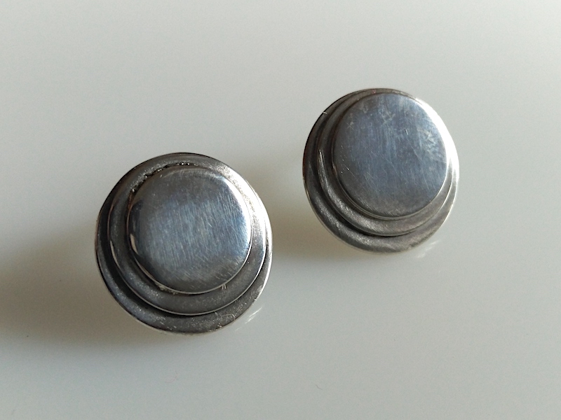 Designer, Schmuck, bauhaus, dessau, weimar, Unikate, Mode, Silber, Kunst, Oderbruchscheune, Unikate, Designerschmuck, Unikatschmuck, Oderbruch Kunst, Kette, Anhänger, 925, Berlin, Schmuckdesign, Oderbruch, Sterlingsilber, Juwelier, Kunst, Oderbruchscheune, handgefertigt, handgemacht, Kunst Loose Tage, 